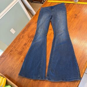 Free People We The Free Penny Pull-On Flare Jeans size 27